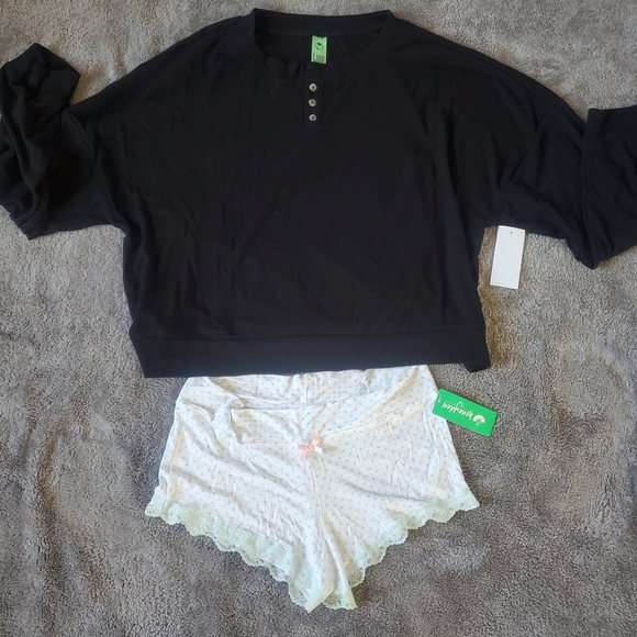 *NWT* Honeydew Intimates Late Night Black Lounge Top and White Shorts, Size M - Picture 1 of 10